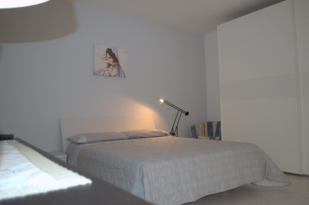 Casa Vacanze La Rocca Apartment Matera Bagian luar foto