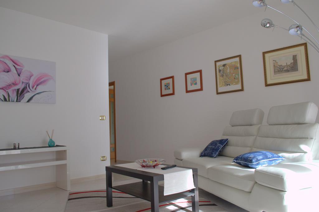Casa Vacanze La Rocca Apartment Matera Ruang foto
